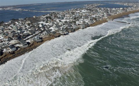 海平面的变化：2万年前海平面比现在低130米，80年后再涨1米